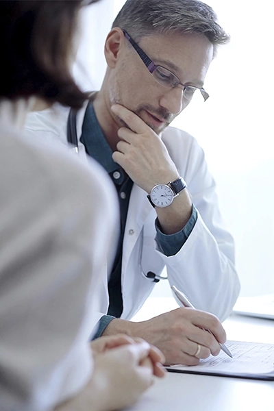 Consulta com Médico de Família e Comunidade